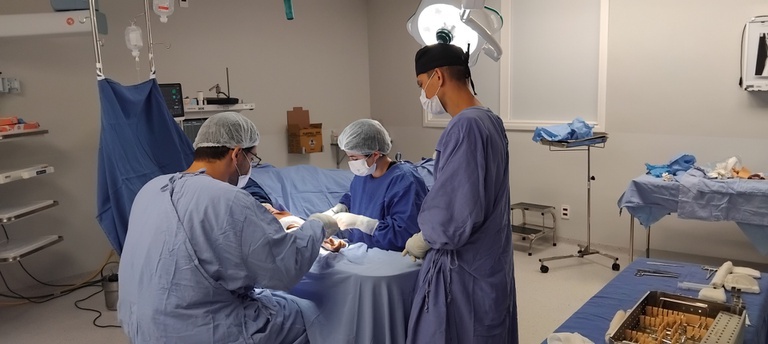 20122024 20122024 HC-UFG realiza mutirão de exames e cirurgias e reforça compromisso com o SUS Cirurgia realizada no dia E.jpeg