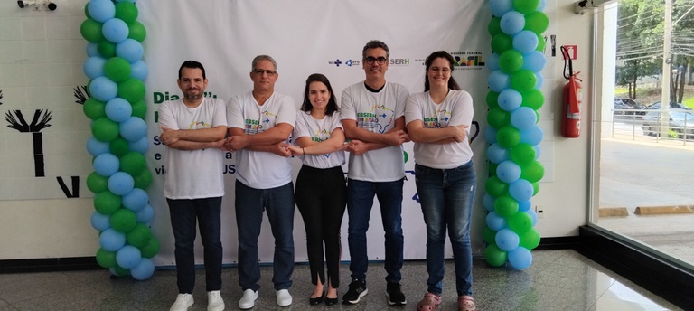 20122024 20122024 HC-UFG realiza mutirão de exames e cirurgias e reforça compromisso com o SUS Equipe da Coloproctologia 6.jpeg