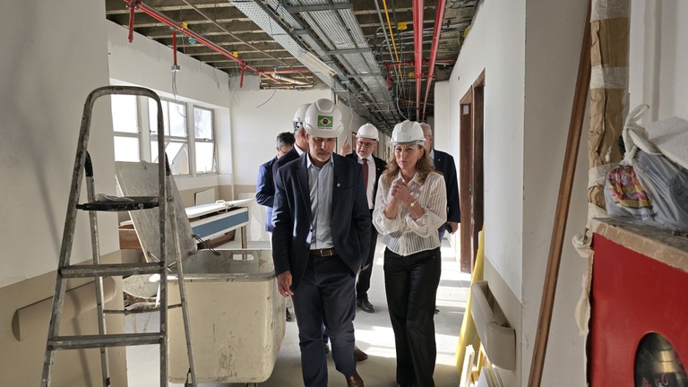 26082026 hubrasil hc-ufpe visita ministro educação (4).jpg