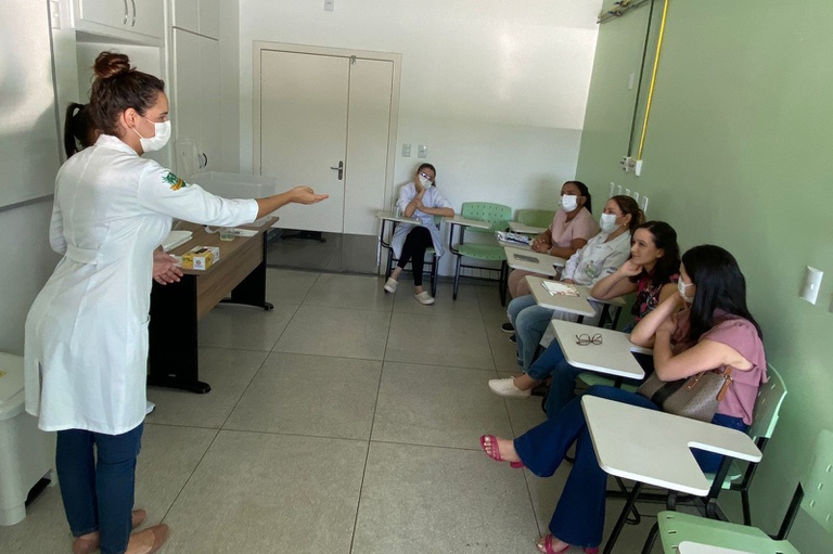 Capacitação Monkeypox 17ago22 DaianniParreira (5).jpeg