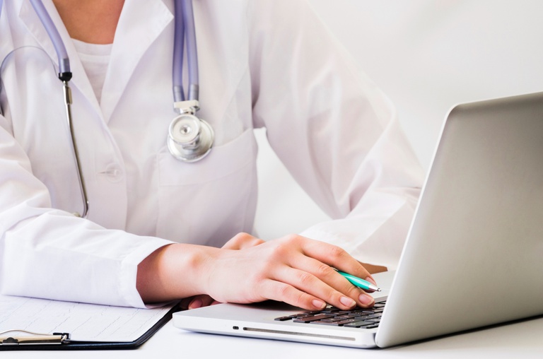 15052024 HE-UFPel oferece teleconsultoria para apoiar médicos de Pelotas durante enchentes no RS