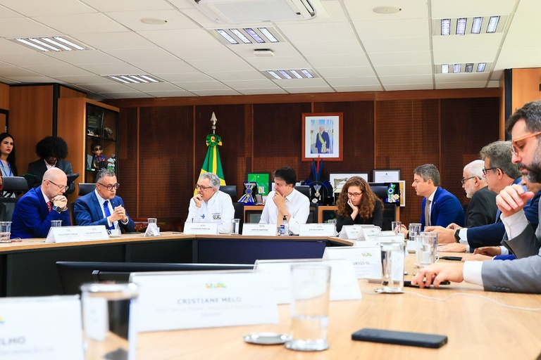 18122025 fusão hugg hfse (12).jpg