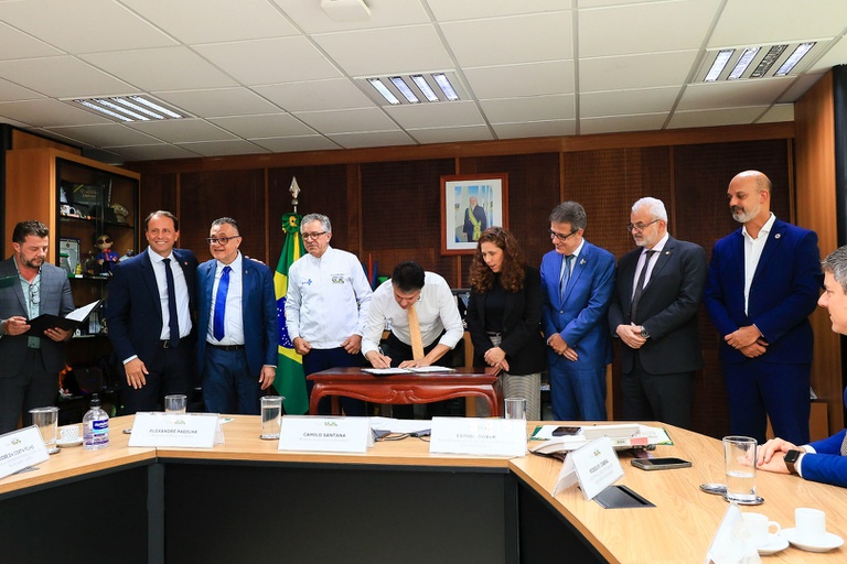 18122025 fusão hugg hfse (21).jpg