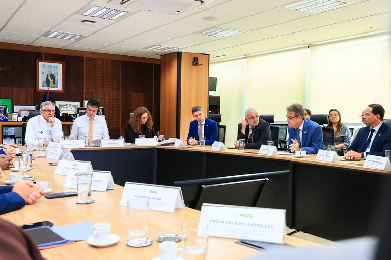 18122025 fusão hugg hfse (7).jpg