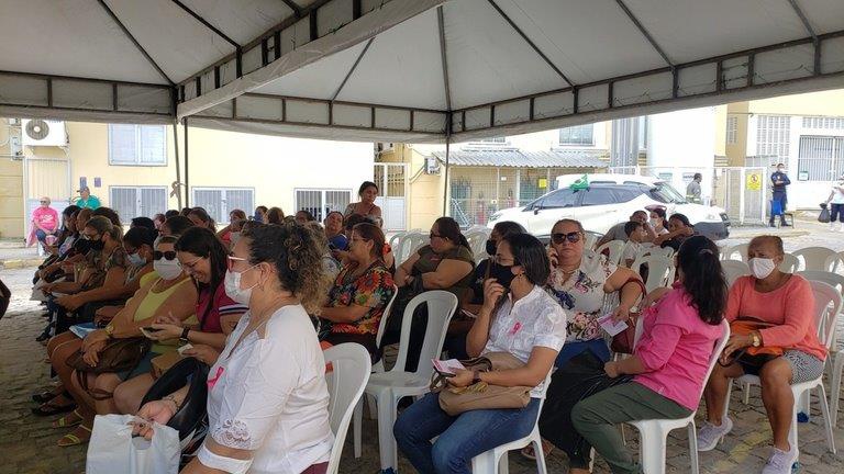Outubro Rosa- Ação da MEJC-UFRN (8).jpg