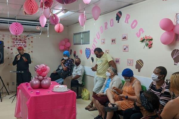 Outubro Rosa- Ação do HC-UFPE (4).jpg