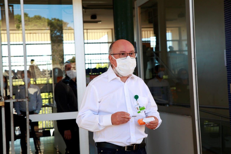 06082020 teste vacina hub (14).jpg