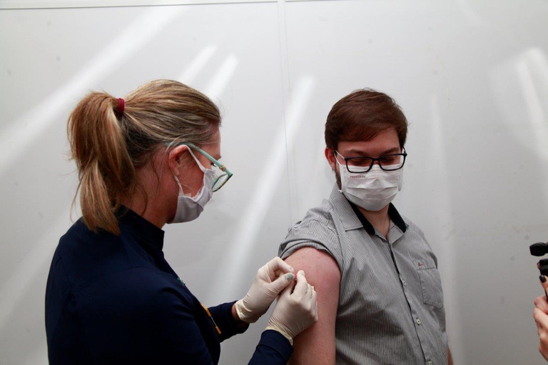 06082020 teste vacina hub (28).jpg