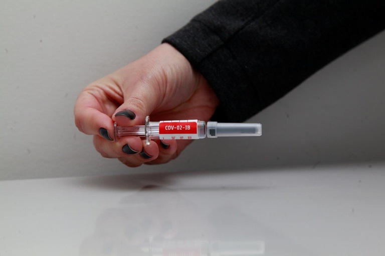 06082020 teste vacina hub (4).jpg