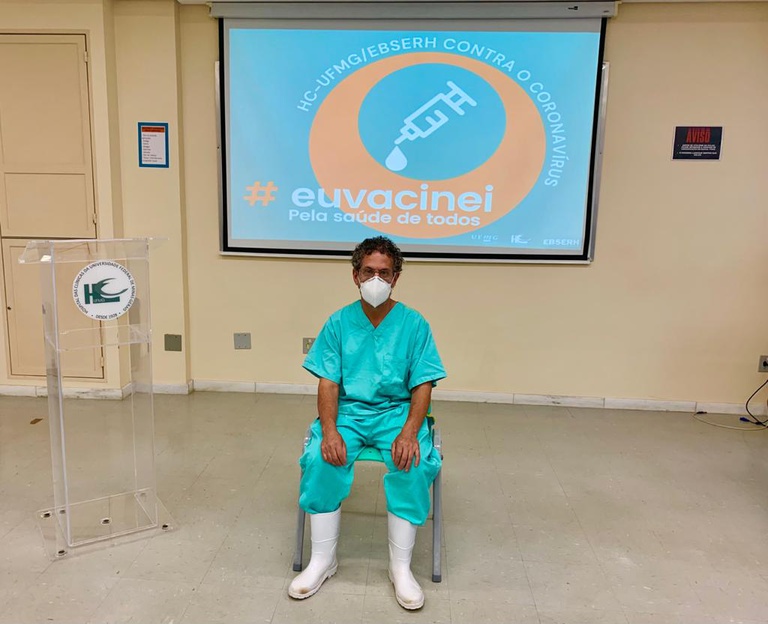 21012021 Vacina HC-UFMG 2.jpeg
