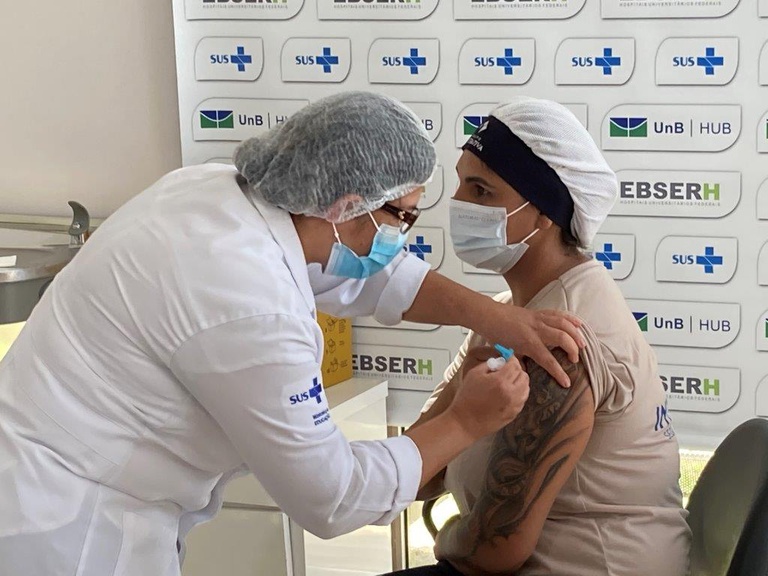 21012021 Vacina HUB-UnB 10.jpg