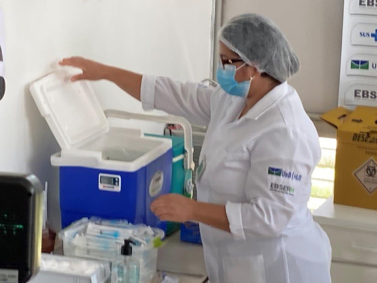 21012021 Vacina HUB-UnB 7.jpg