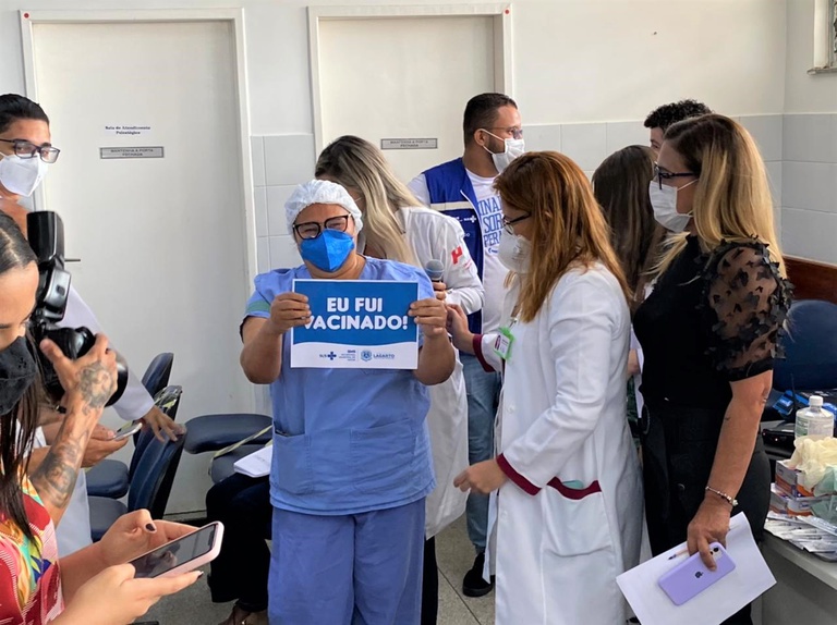 21012021 Vacina HUL-UFS 4.jpg