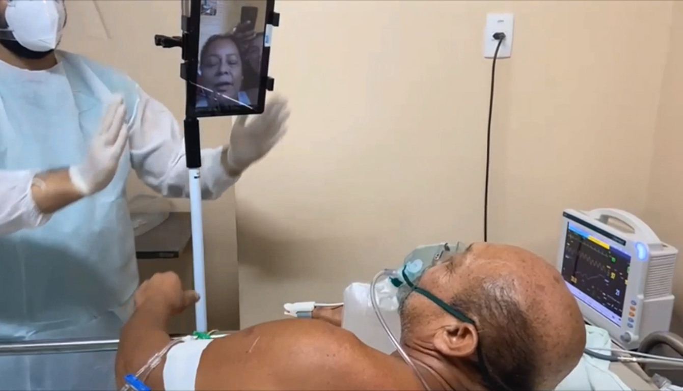 Visitas virtuais possibilitam redução nos níveis de estresse e fortalecimento do paciente nesse momento do adoecimento