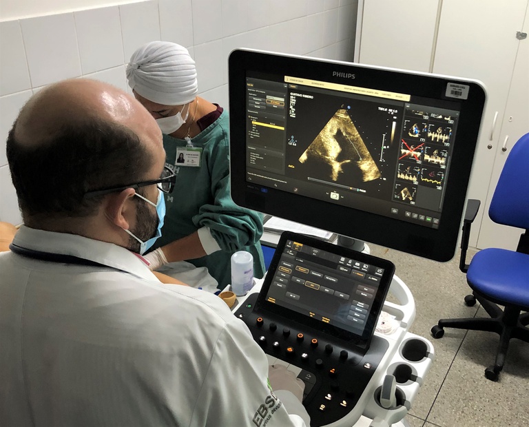 17072023 novo aparelho de ultrassom hul-ufs 1.jpg