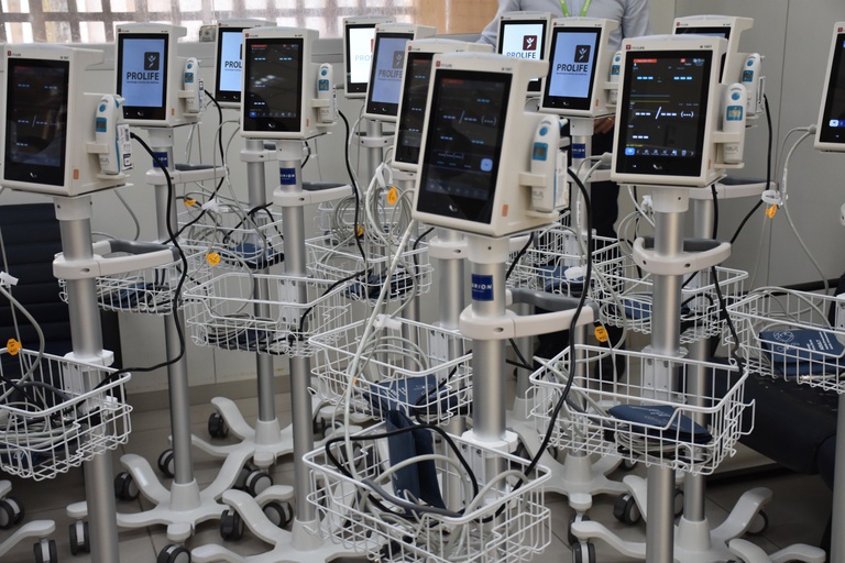 05062025 ebserh huol-ufrn entrega equipamentos 1.jpeg