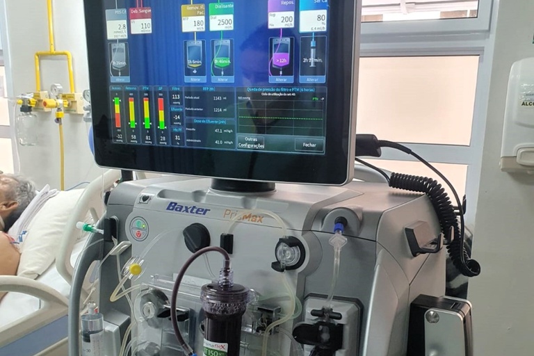 1 - 06052024  HC-UFTM Terapia de Substituição Renal Contínua nas UTIs.jpg