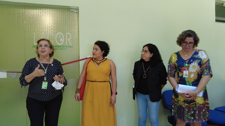 Autoridades (da esquerda):  superintendente do Complexo Hospitalar, Regina Feio Barroso; ex-deputada federal Vivi Reis; Pró-reitora de Pesquisa e Pós-graduação da UFPA, Iracilda Sampaio; e diretora de Ensino e Pesquisa e Inovação da Ebserh, Cristiane Carvalho Santos Melo