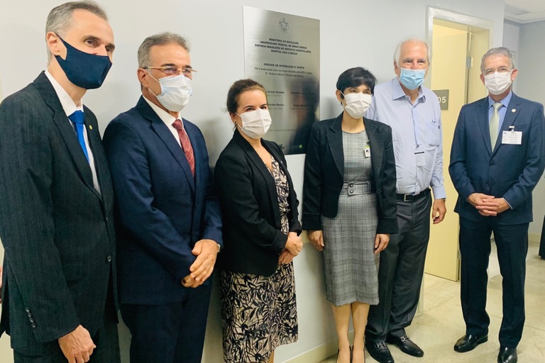 A área recebeu uma nova estrutura mais moderna e compatível com os recursos tecnológicos e protocolos para o cuidado do paciente