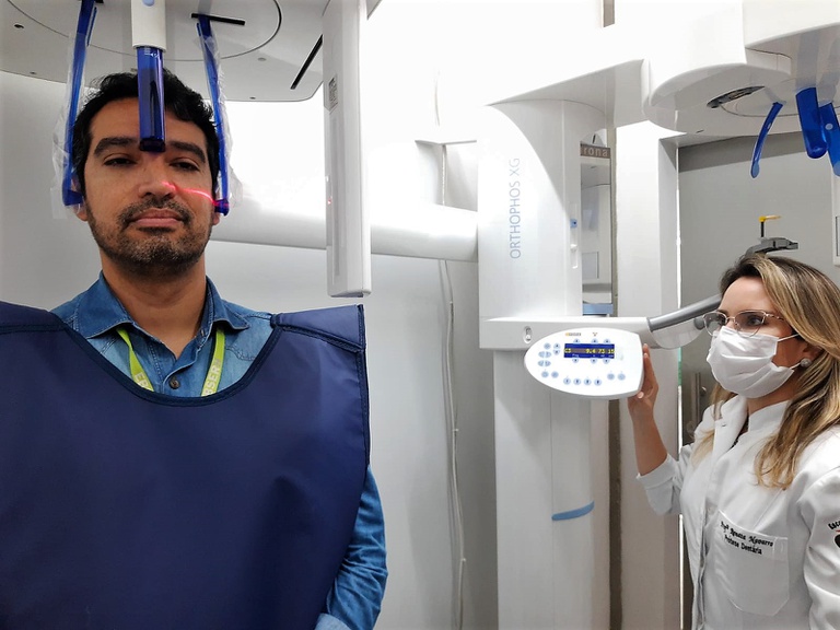 01.06.2022 _ HULW inaugura raio X panorâmico digital na odontologia (1).jpeg