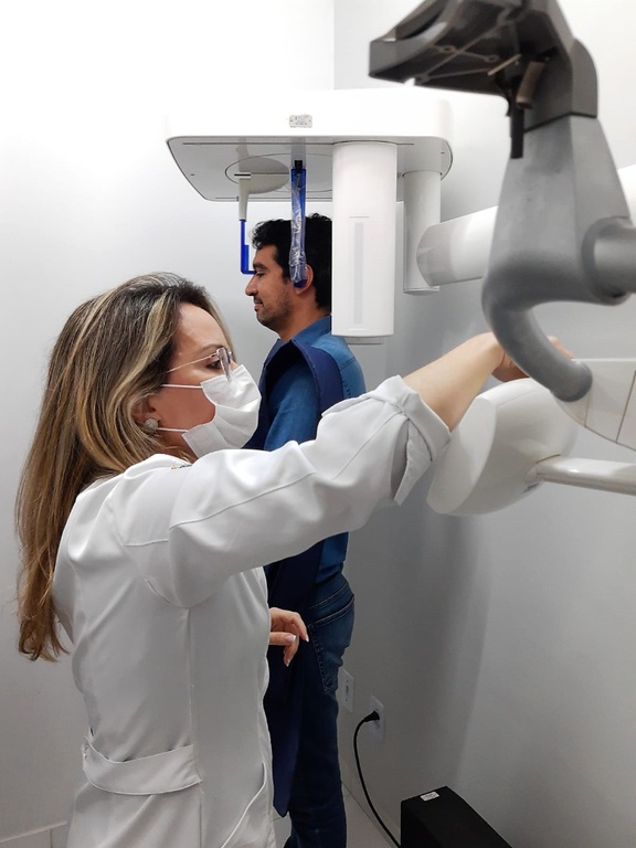 01.06.2022 _ HULW inaugura raio X panorâmico digital na odontologia (6).jpeg