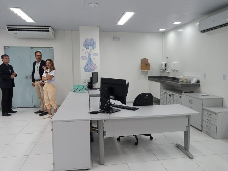 19102023 hulw entrega uti neonatal 6.jpg