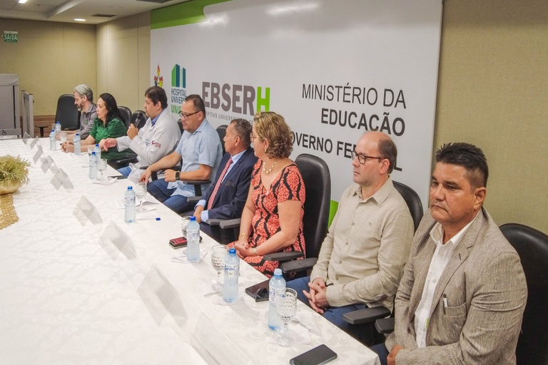 06052024 ebserh hu-unifap centro de pesquisa clínica 3.jpg