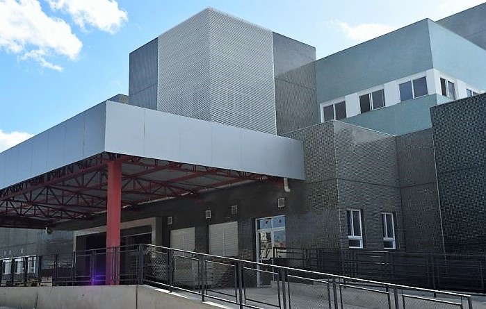 27082020 prédio he-ufpel.jpg