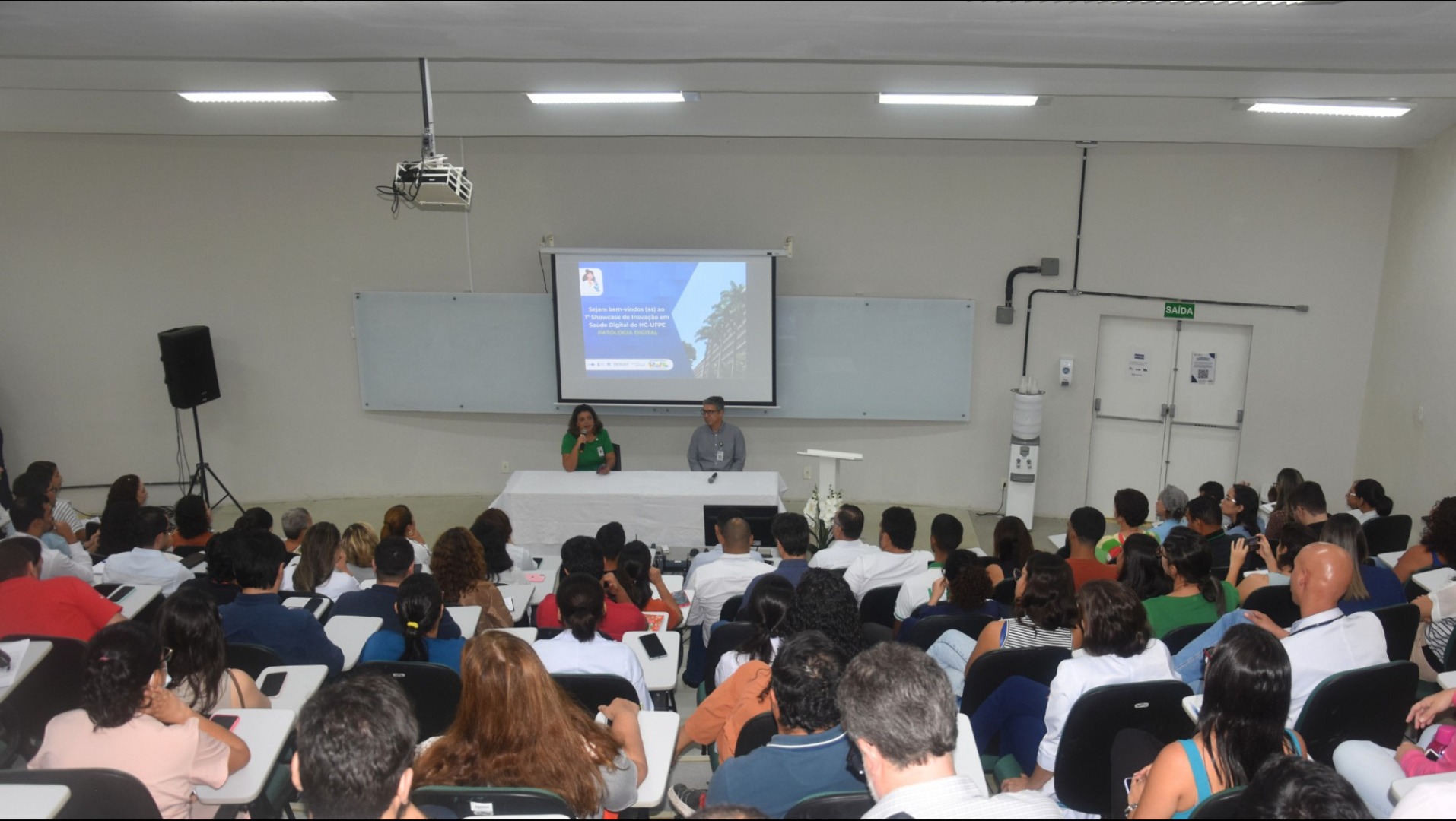 Anfiteatro 1 ficou lotado para a apresentação do 1º Showcase de Inovação em Saúde Digital do HC   