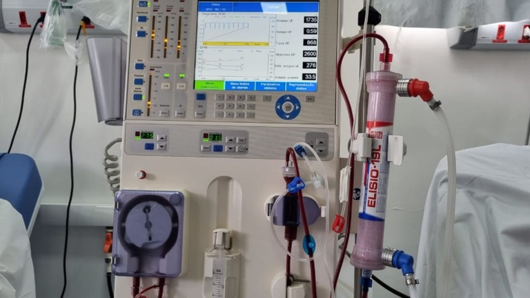 08062022 equipamento hu-ufsc.jpg