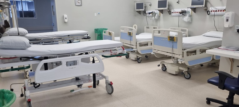 12122022 centro cirúrgico hu-ufsc 1.jpeg