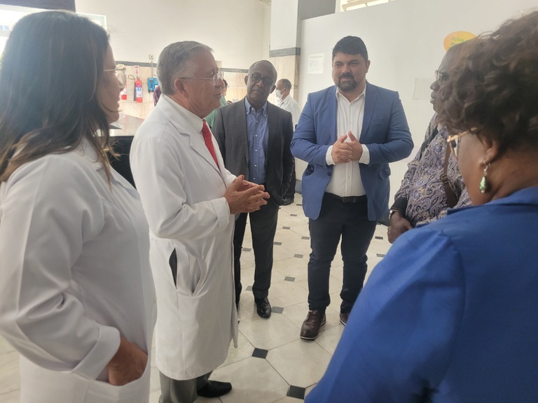 04052023 cooperação angola hupes 2.jpeg