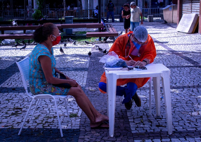 19062020 moradores de rua huwc (7).jpeg