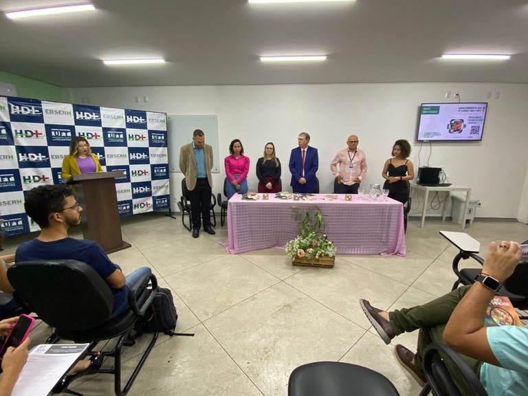 26102023 livro científico sobre infecções virais 2.jpg
