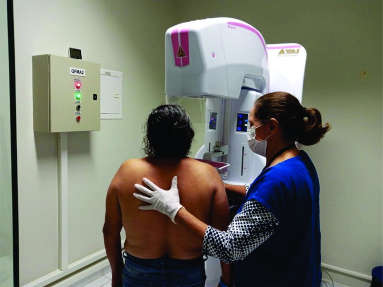 mamografia huwl aumentada.jpg