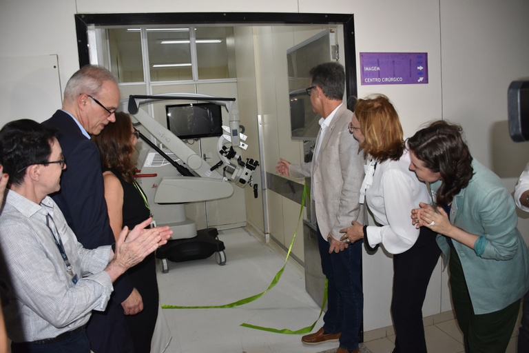 09052025 Huol-UFRN inaugura microscópio cirúrgico e celebra doação de terreno para expansão de sua infraestrutura (2).JPG