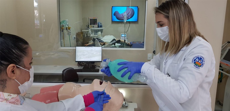 18082022 simulação realística he-ufpel.jpg