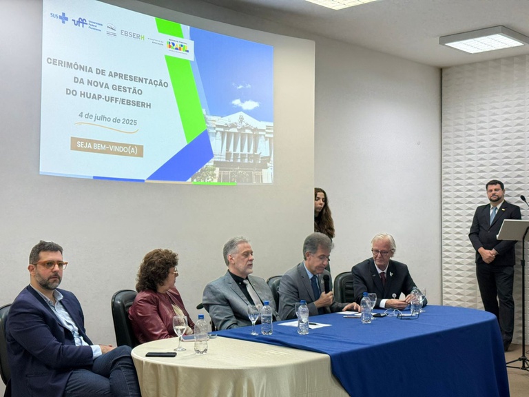 04072025 posse superintendente Huap (2).jpeg