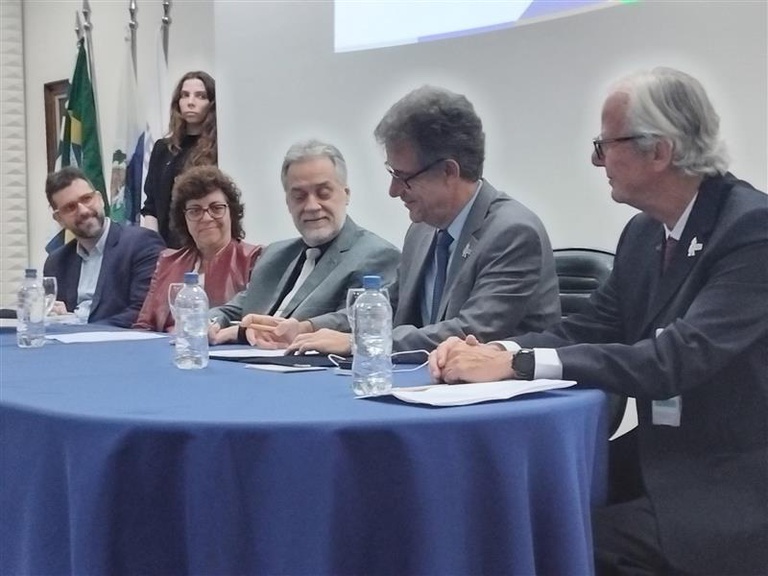 04072025 posse superintendente Huap (3).jfif