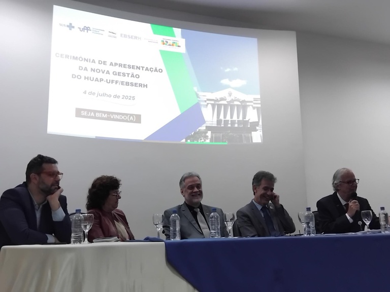 04072025 posse superintendente Huap (6).jfif