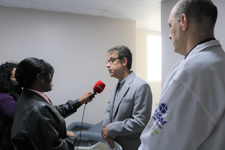 29082023 Entrevista do presidente da Ebserh em visita ao HUSM (3).JPG
