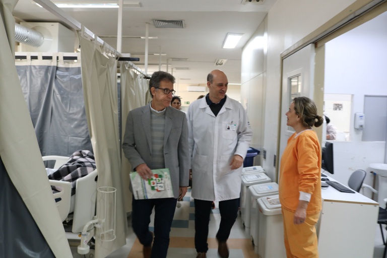 29082023 Gestores da Administração Central da Ebserh conhecem a estrutura do HUSM (32).JPG