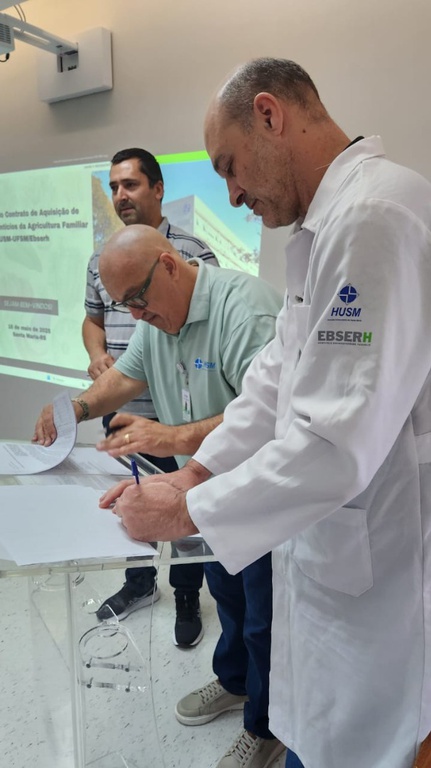19052025 HUSM-UFSM firma contrato para aquisição de alimentos da agricultura familiar 10.jpg