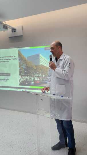 19052025 HUSM-UFSM firma contrato para aquisição de alimentos da agricultura familiar 11.jpg