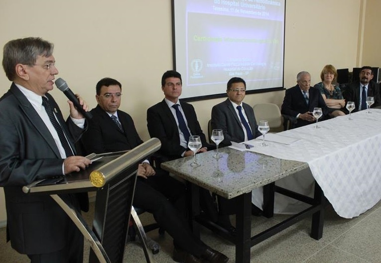 12.11.2014_INAUGURACAO_DO_SERVIO_DE_HEMODINAMICA_HUPI-UFPI_REITOR.jpg
