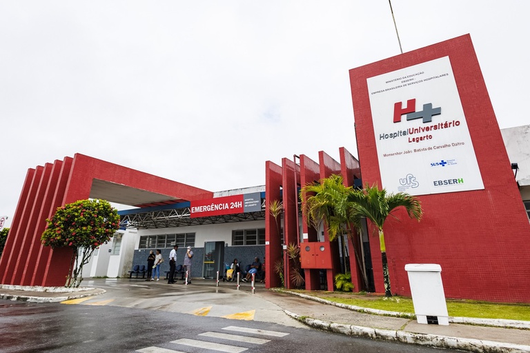 28072026 hul-ufs posse superintendente 1.jpg