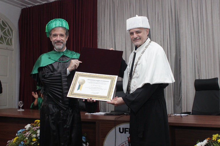Presidente da Ebserh, Arthur Chioro, recebeu o título de doutor honoris causa pela UFMA.JPG