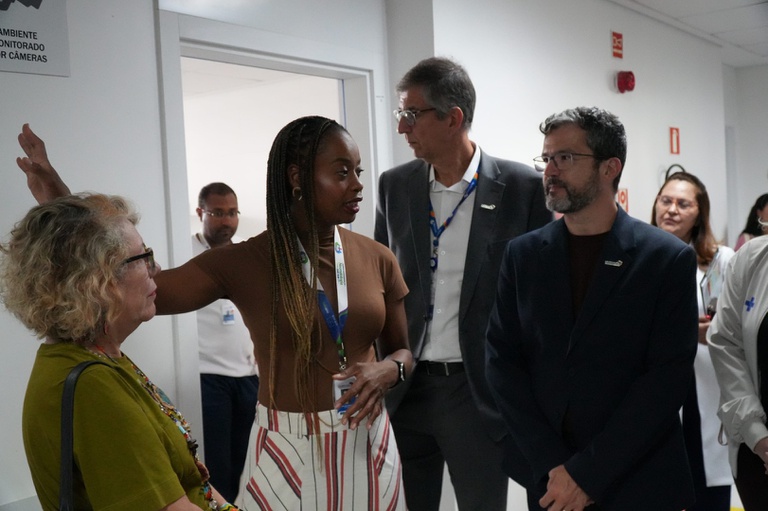 30092026 hubrasil hub-unb visita instalações (3).JPG