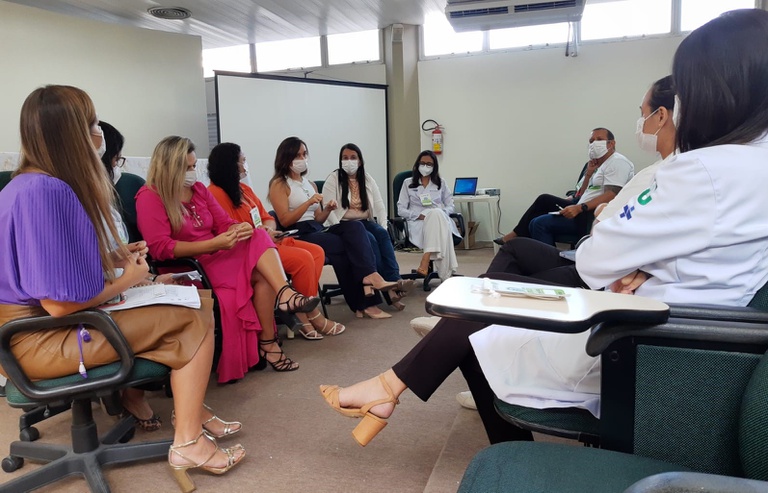 18.05.2022 _Mesa-redonda _ Protocolos de segurança do paciente no ambulatório do HULW  (1).jpeg