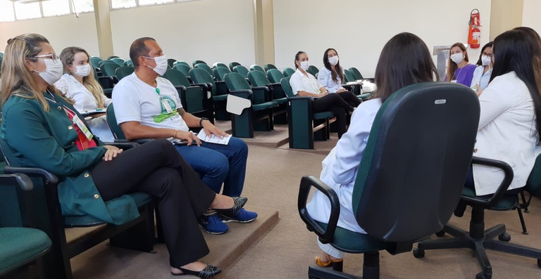 18.05.2022 _Mesa-redonda _ Protocolos de segurança do paciente no ambulatório do HULW  (5).jpeg